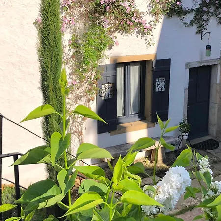 Maison Avec Cour L'Atelier Couchey Exterior photo