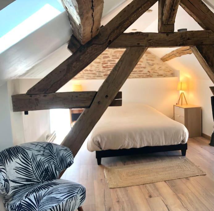 Maison Avec Cour L'atelier Holiday home *
